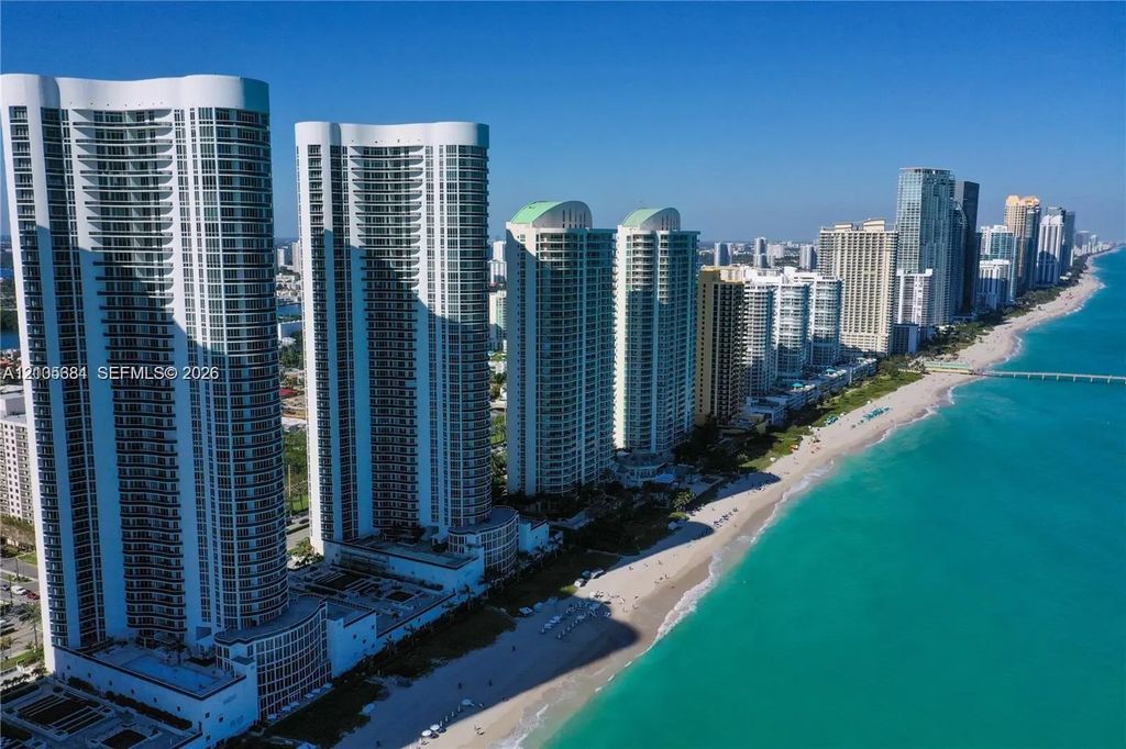 16001 Collins Avenue #2803, Sunny Isles Beach