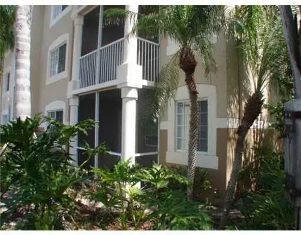 8935 Okeechobee Boulevard #107, West Palm Beach