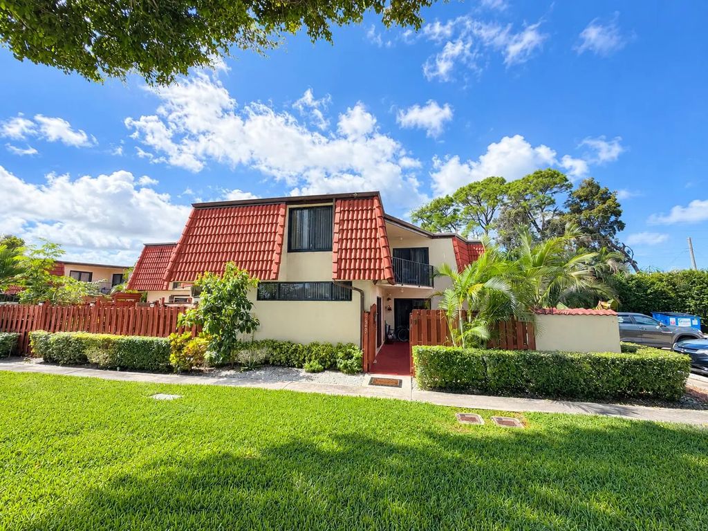 3838 Victoria Drive, West Palm Beach