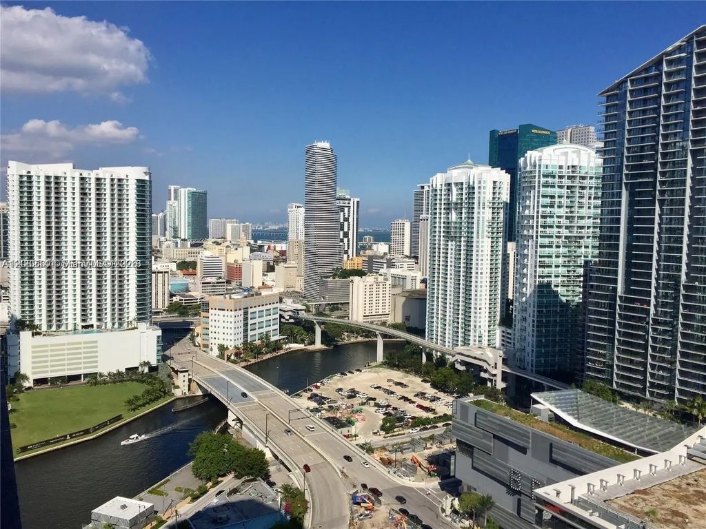 88 Sw 7th Street #2605, Miami