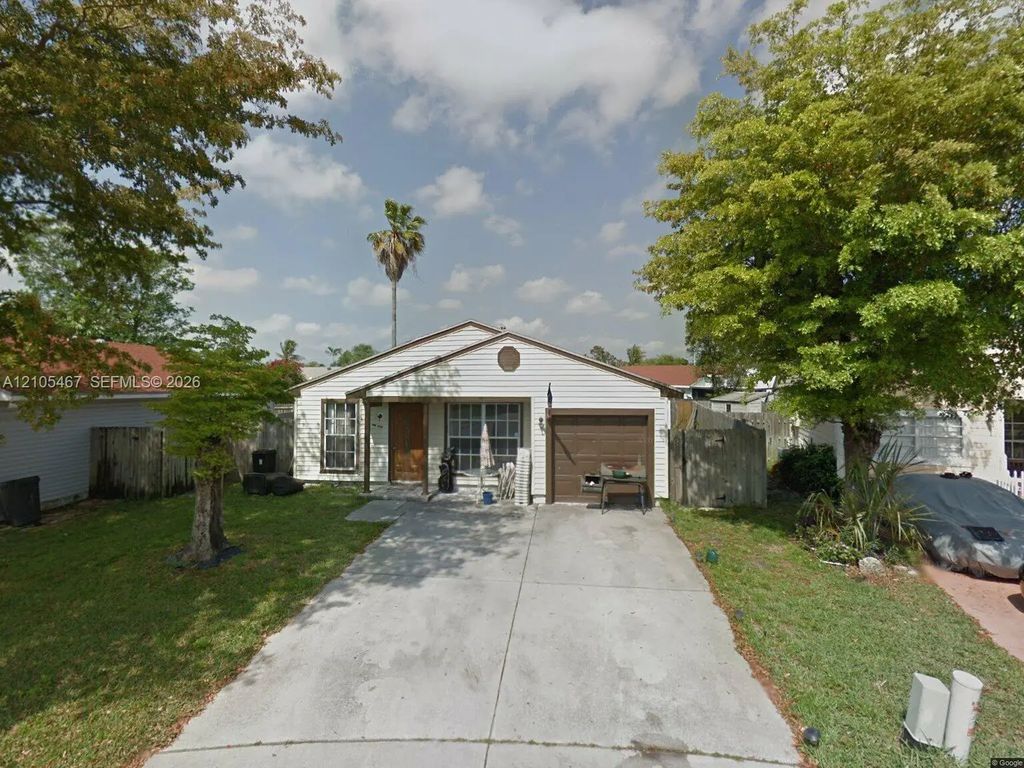 1720 Sw 84th Avenue, Miramar