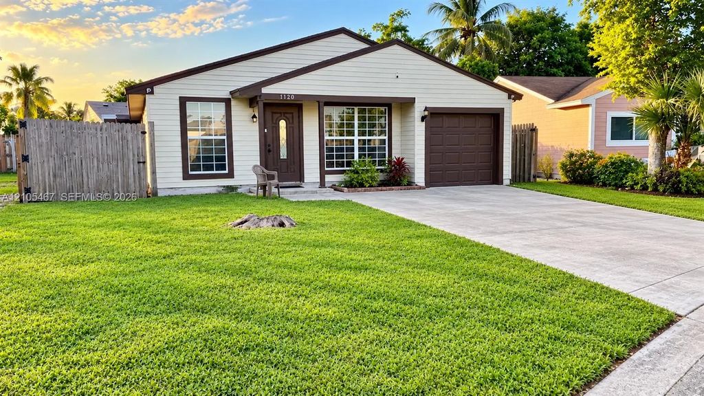 1720 Sw 84th Avenue, Miramar