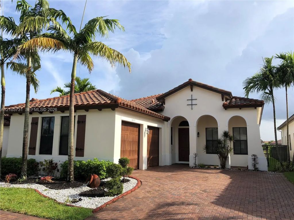 8377 Nw 39th Court, Cooper City