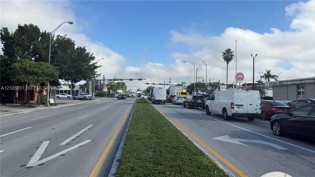 4 of 28 - 791 E 48th Street, Hialeah, FL