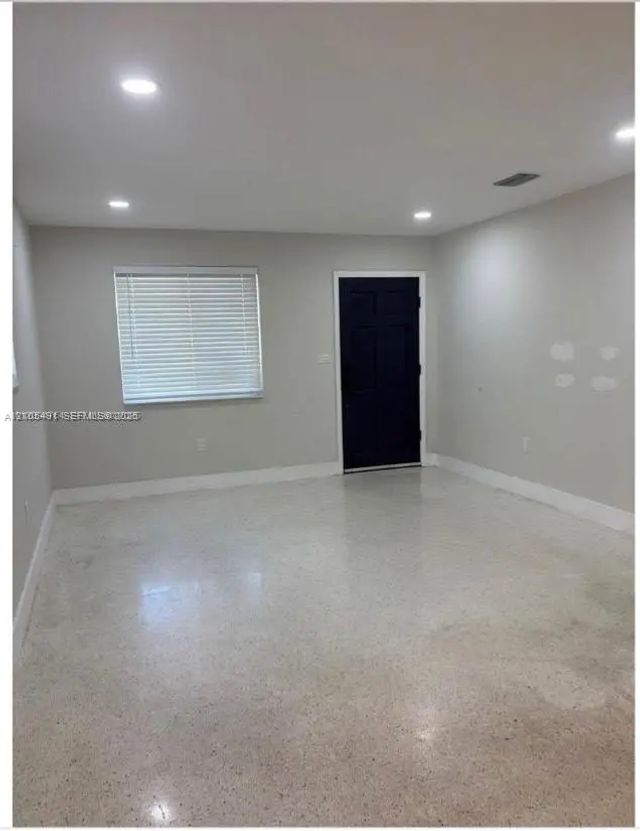 4 of 12 - 3530 Sw 22nd Terrace, Miami, FL