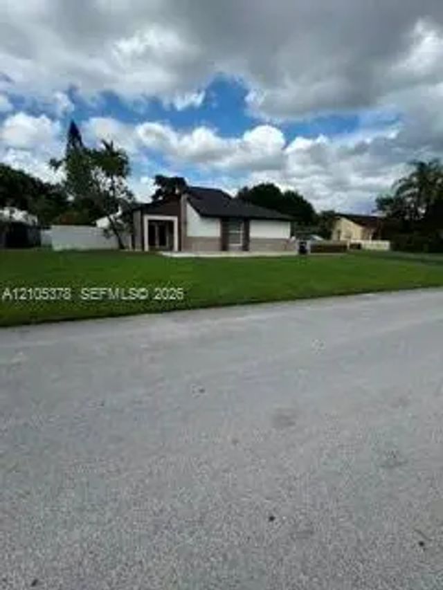 15281 Sw 153rd Street, Miami