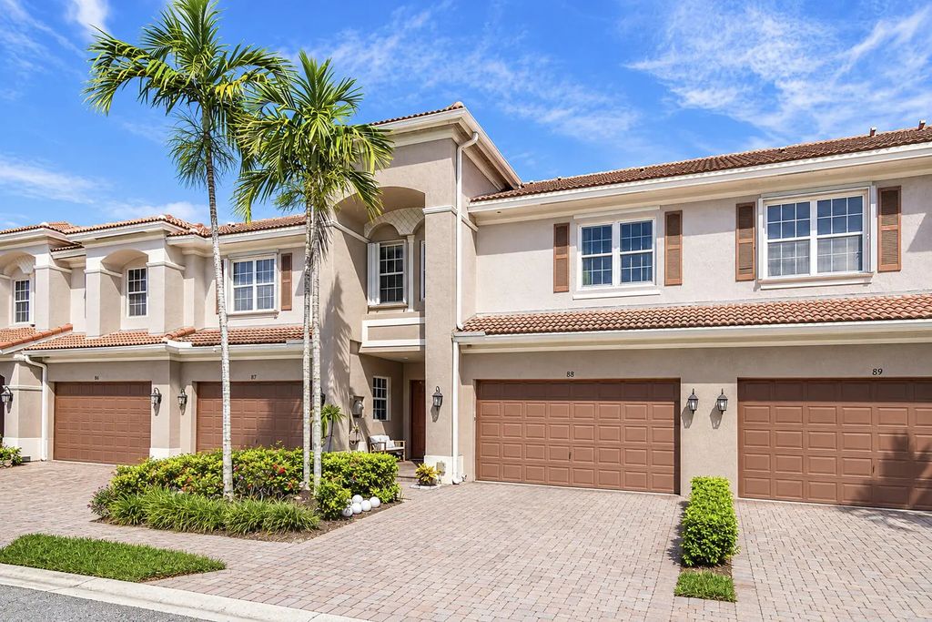 88 Nottingham Place, Boynton Beach