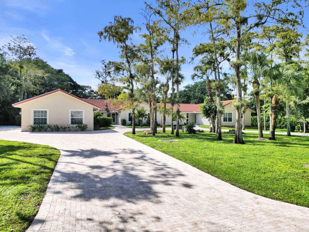 5000 Nw 81st Avenue, Coral Springs
