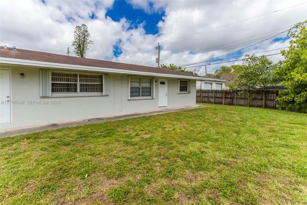 6333 Pierce Street #2, Hollywood