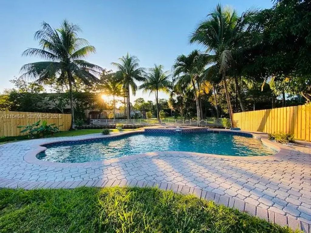 1773 Sw 28th Way, Fort Lauderdale