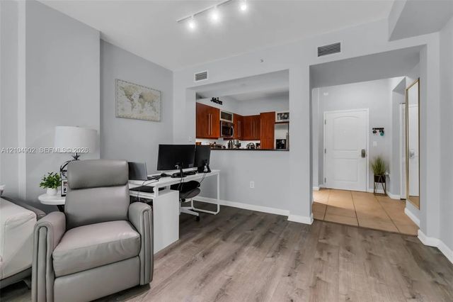 3 of 30 - 7350 Sw 89th Street #803s, Miami, FL