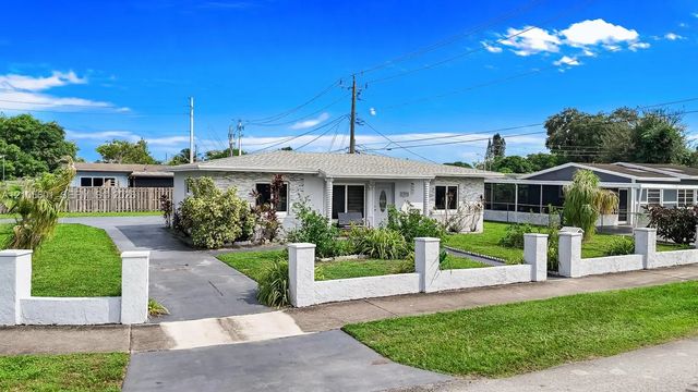 2 of 23 - 17031 Nw 41st Avenue, Miami Gardens, FL