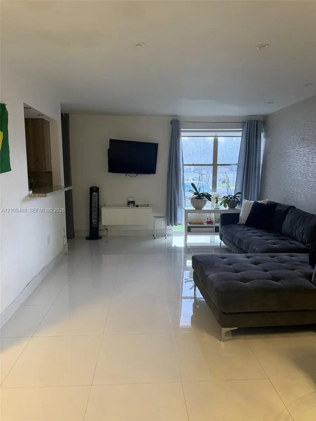 17570 Atlantic Boulevard #119, Sunny Isles Beach