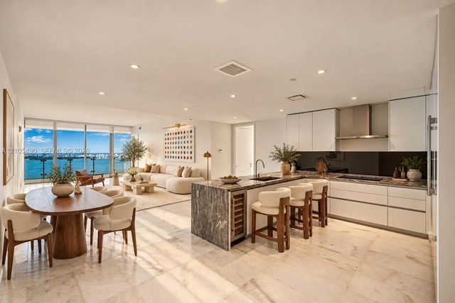 4 of 24 - 700 Ne 26th Terrace #3603, Miami, FL