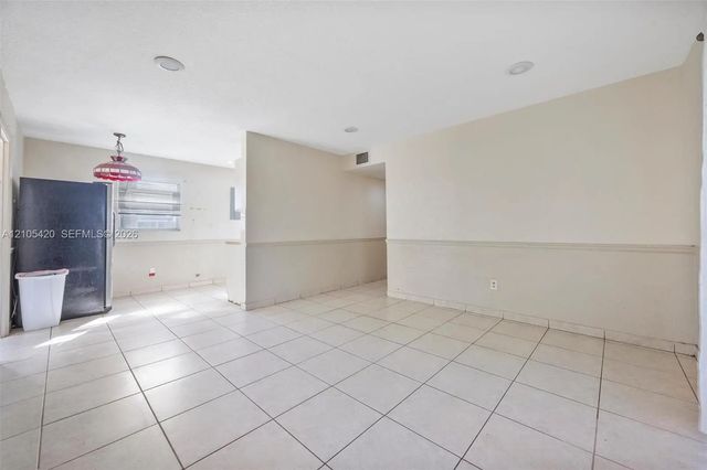 5 of 32 - 4415 Sw 112th Place, Miami, FL