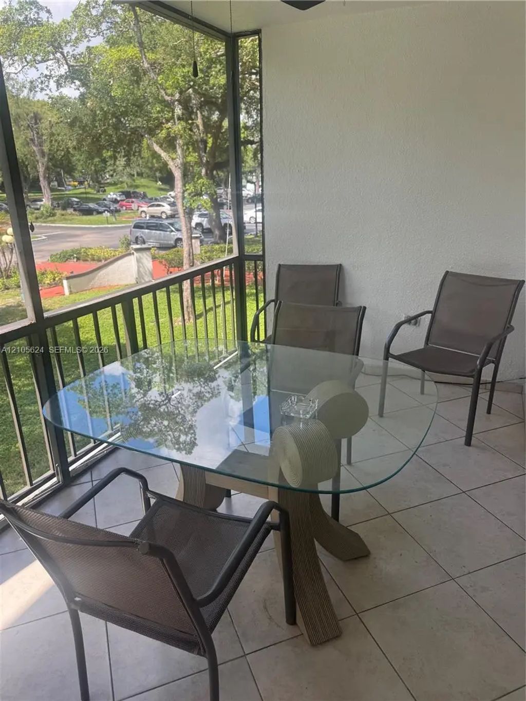 3740 Inverrary Drive #2q, Lauderhill