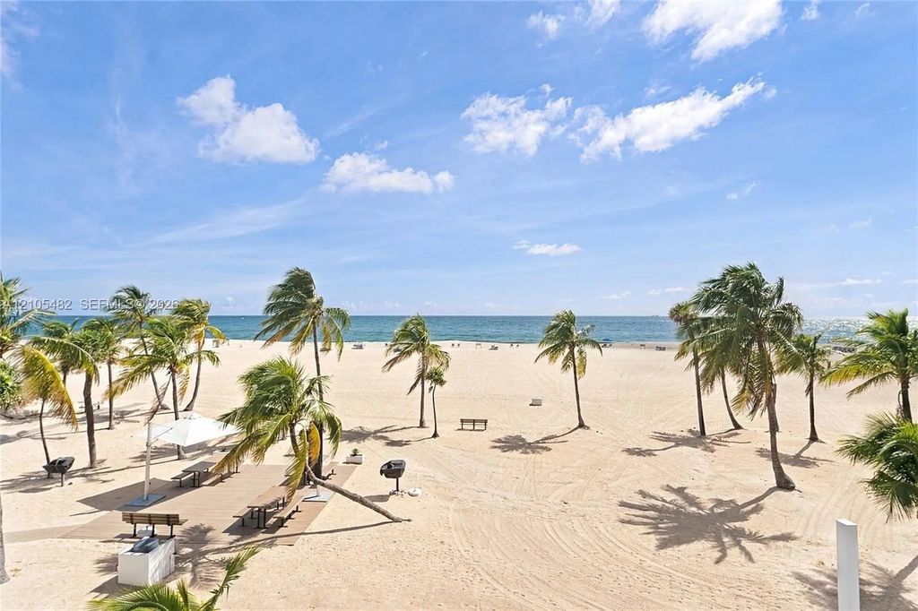 2100 S Ocean Lane #808, Fort Lauderdale