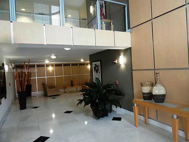 4 of 18 - 6770 Indian Creek Drive #5t, Miami Beach, FL