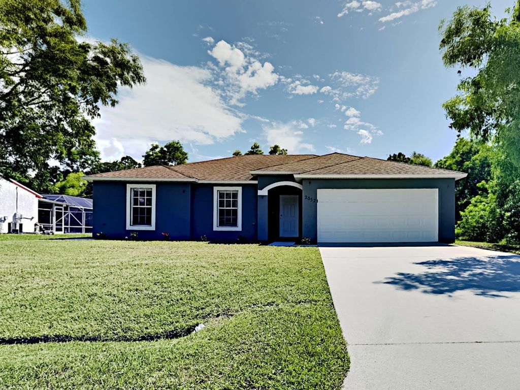 2052 Se Heathwood Circle, Port St. Lucie