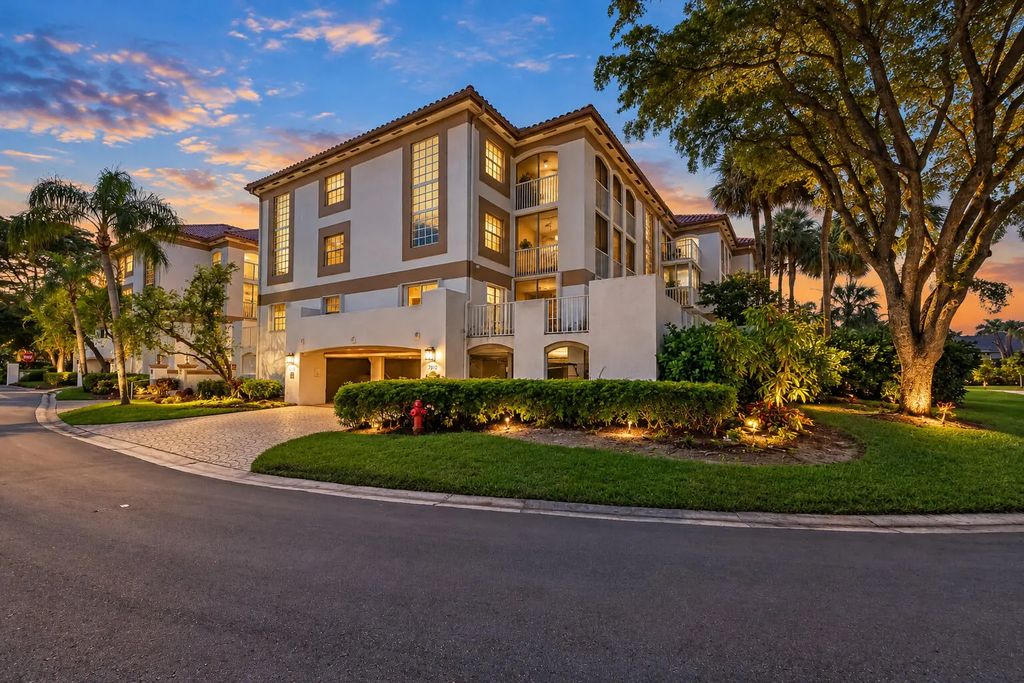 7370 Orangewood Lane ##208, Boca Raton