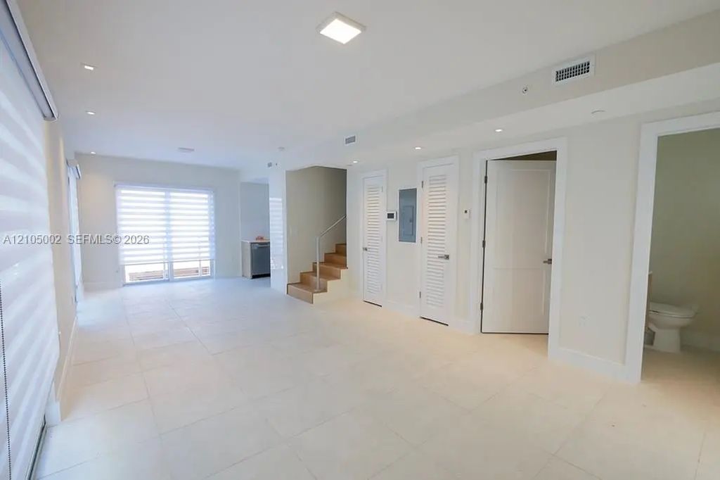 643 Jefferson Avenue #11, Miami Beach