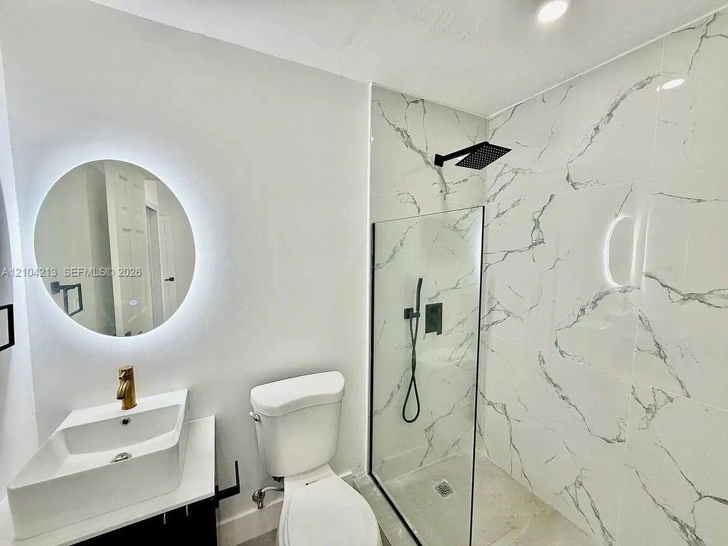 2885 Nw 56th Street, Miami