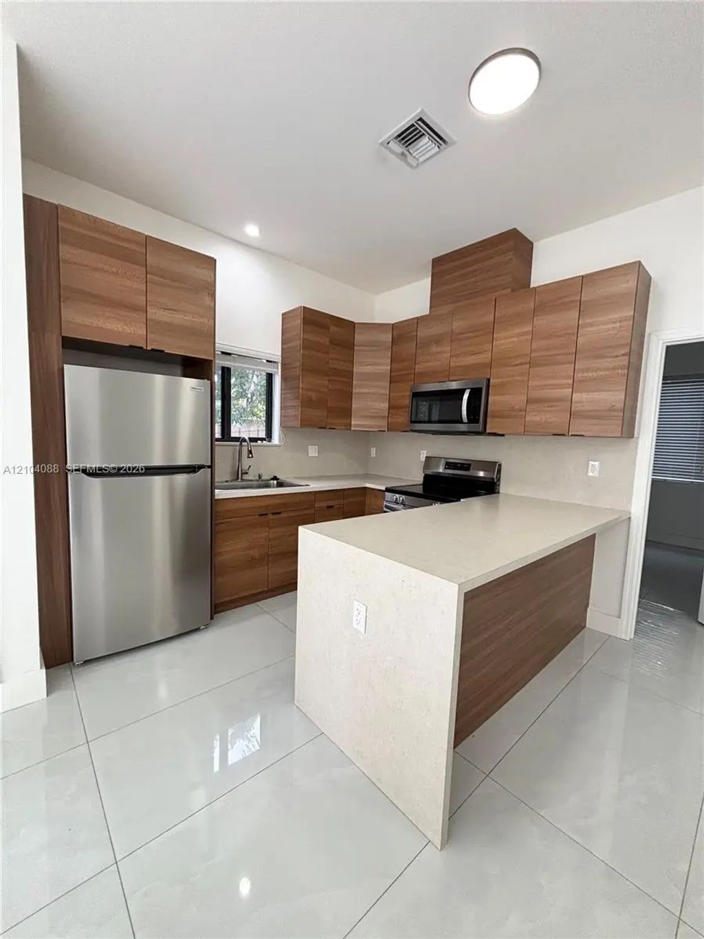 5737 Cleveland Street #1, Hollywood