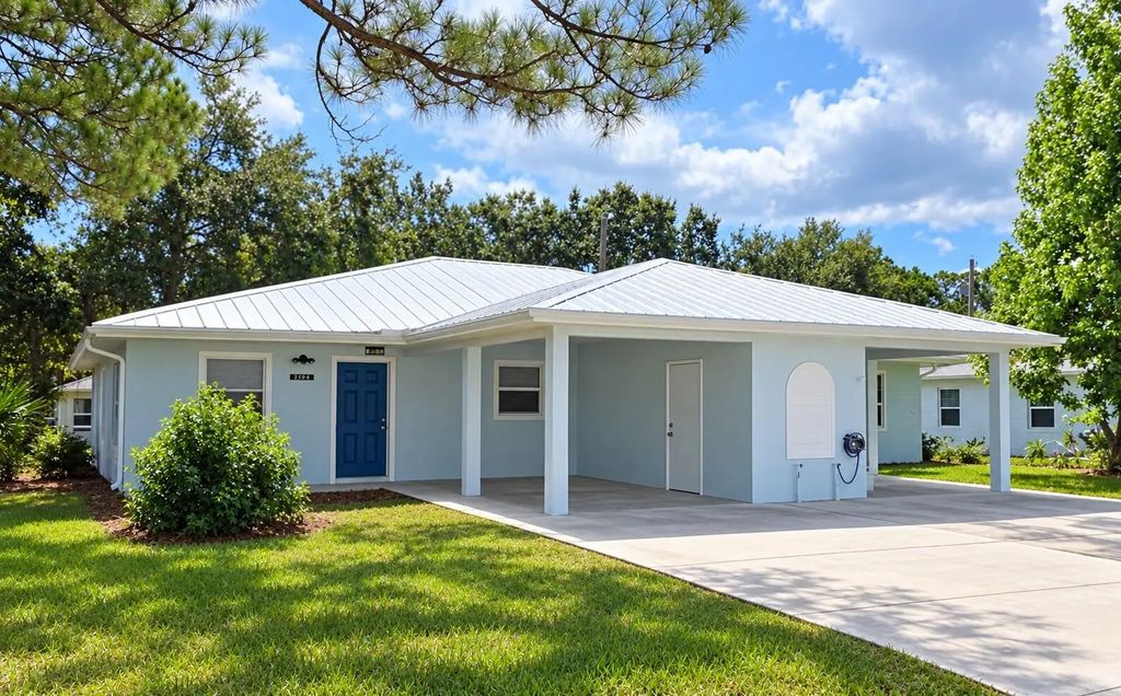 106 Marsh Street #a+b, Sebastian