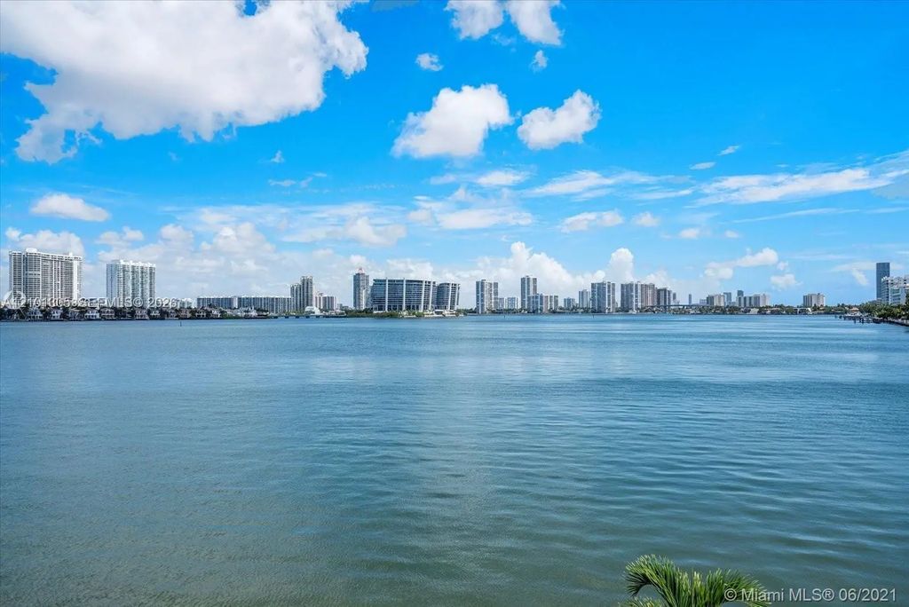 251 174th Street #602, Sunny Isles Beach