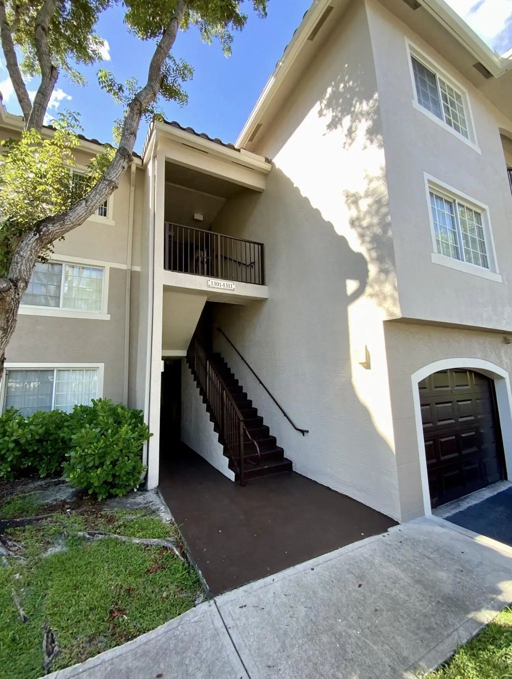 4159 N Haverhill Road #1304, West Palm Beach