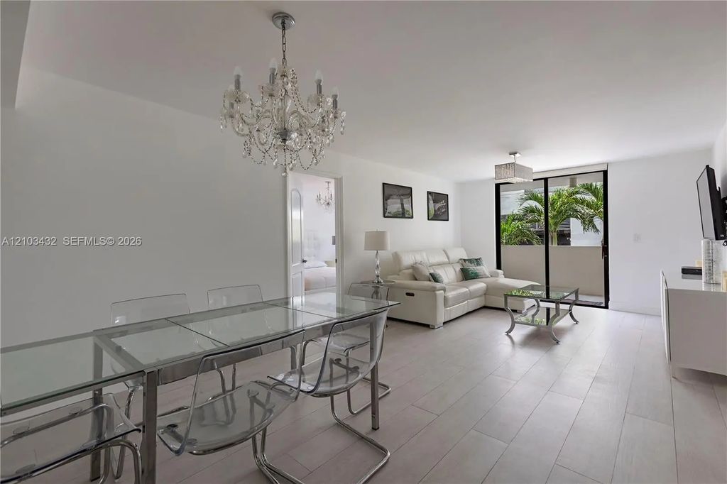 1621 Collins Avenue #206, Miami Beach