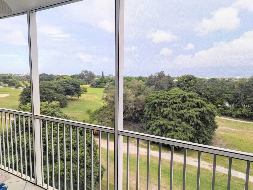 3150 N Palm Aire Drive #709, Pompano Beach