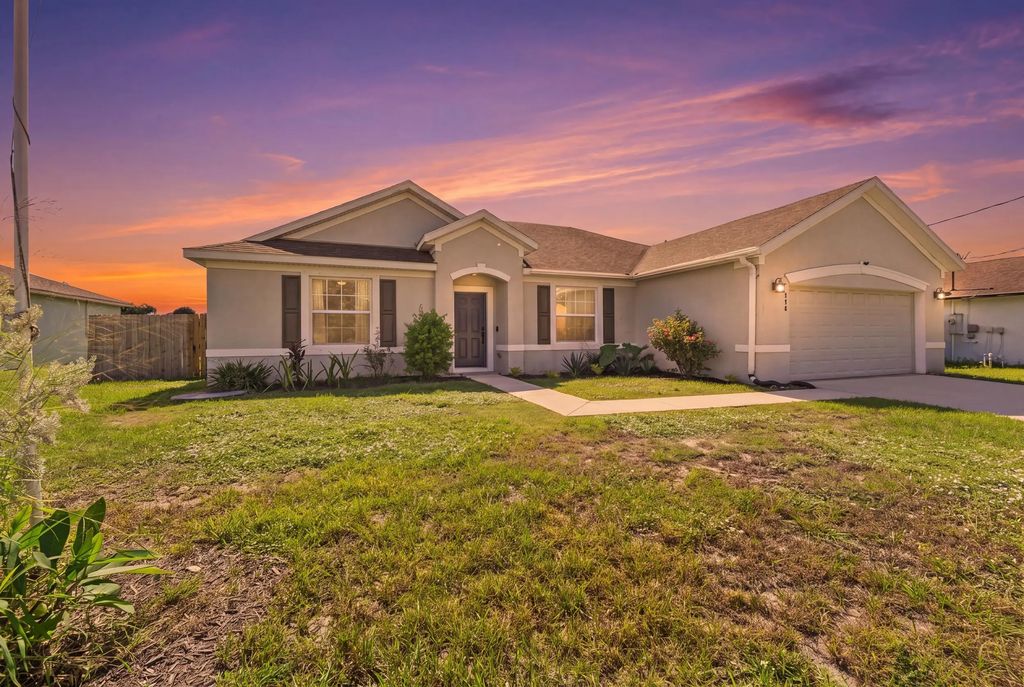 770 Sw Saragossa Avenue, Port St. Lucie