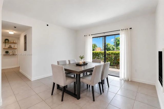 4 of 33 - 9300 Fontainebleau Boulevard #e101, Miami, FL