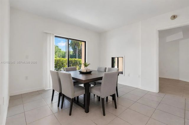 5 of 33 - 9300 Fontainebleau Boulevard #e101, Miami, FL