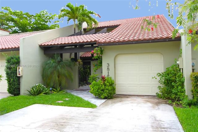 3815 Alcantara Avenue #d-77, Doral