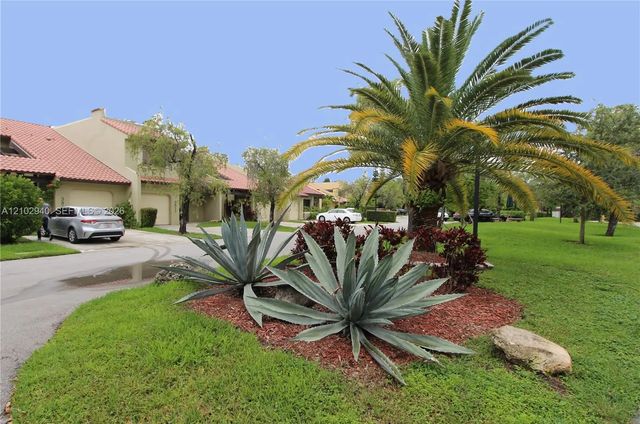 5 of 42 - 3815 Alcantara Avenue #d-77, Doral, FL