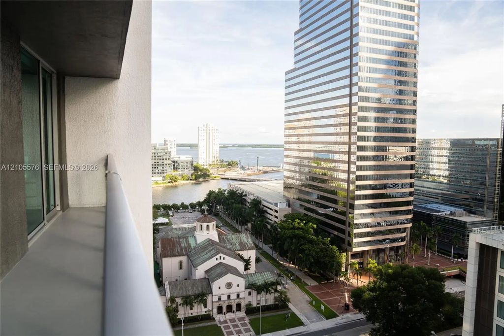 500 Brickell Avenue #1910, Miami