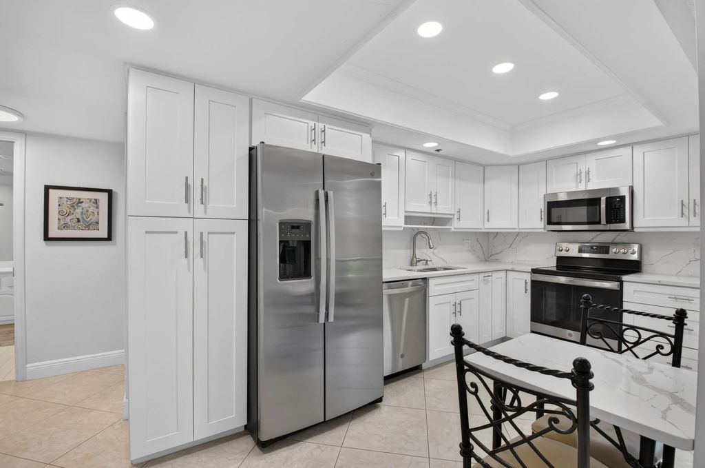 7786 Lakeside Boulevard #614, Boca Raton