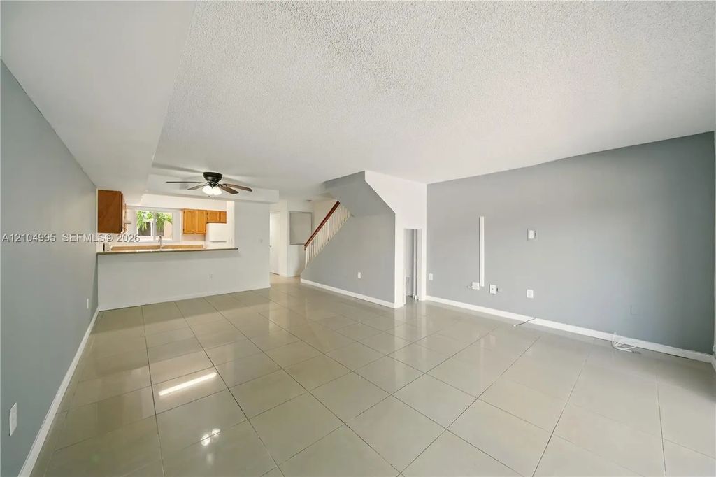 14907 Sw 80th Street #207, Miami