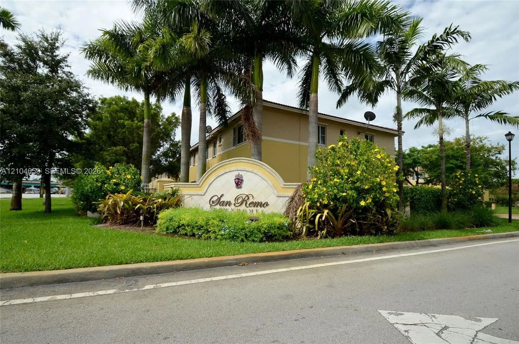 1965 Sw 60th Avenue #1965, North Lauderdale