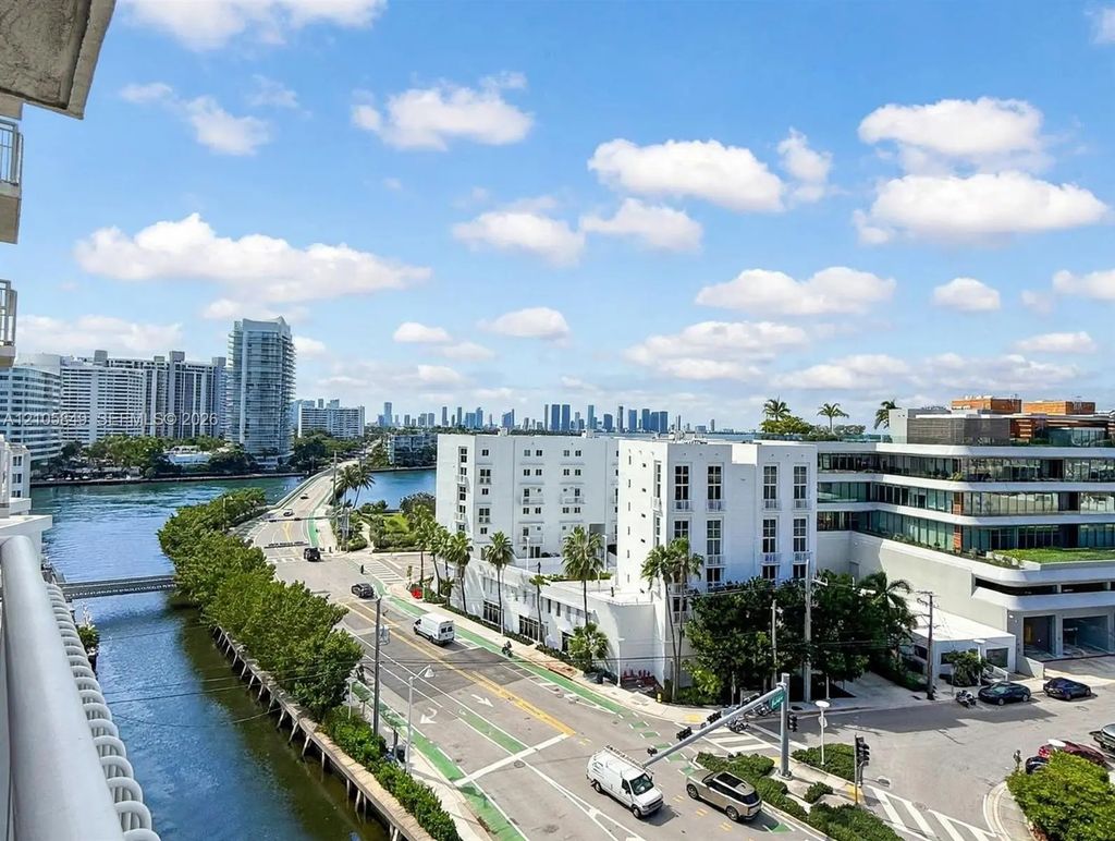 1688 West Avenue #903, Miami Beach