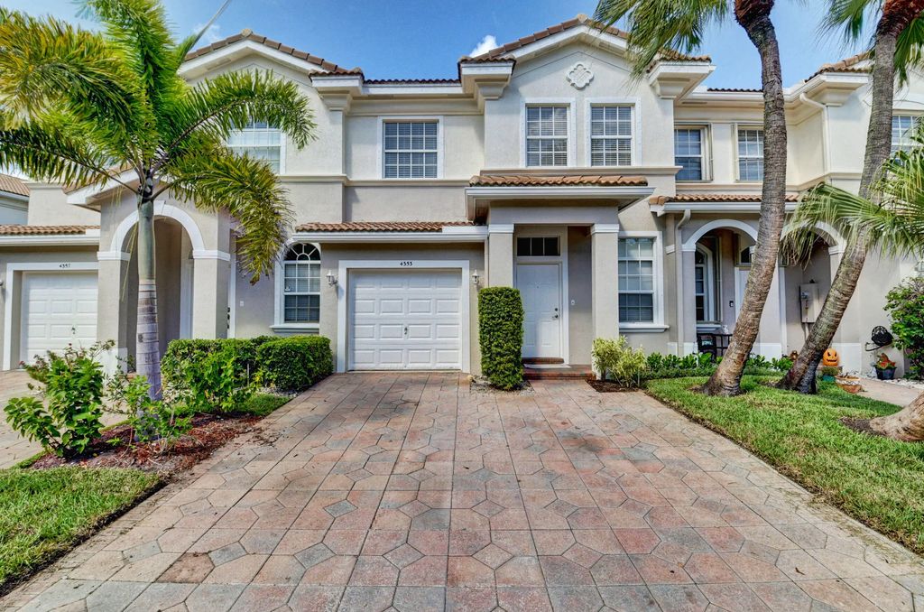 4353 Legacy Court, Delray Beach