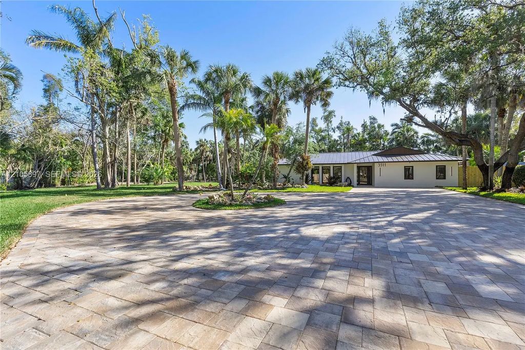 3511 Heritage Lane, Fort Myers