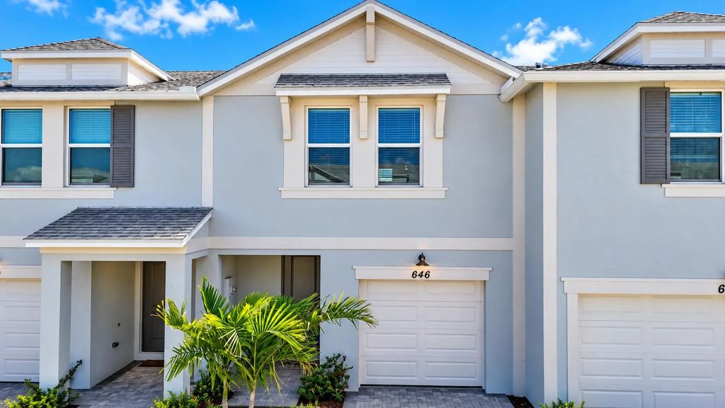 646 Salisbury Circle, Fort Pierce