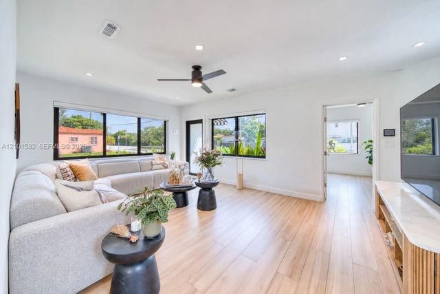 2 of 17 - 1600 Sw 17th Avenue, Miami, FL