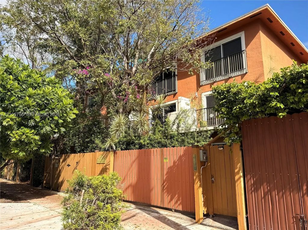 1611 Sw 2nd Court #a111, Miami