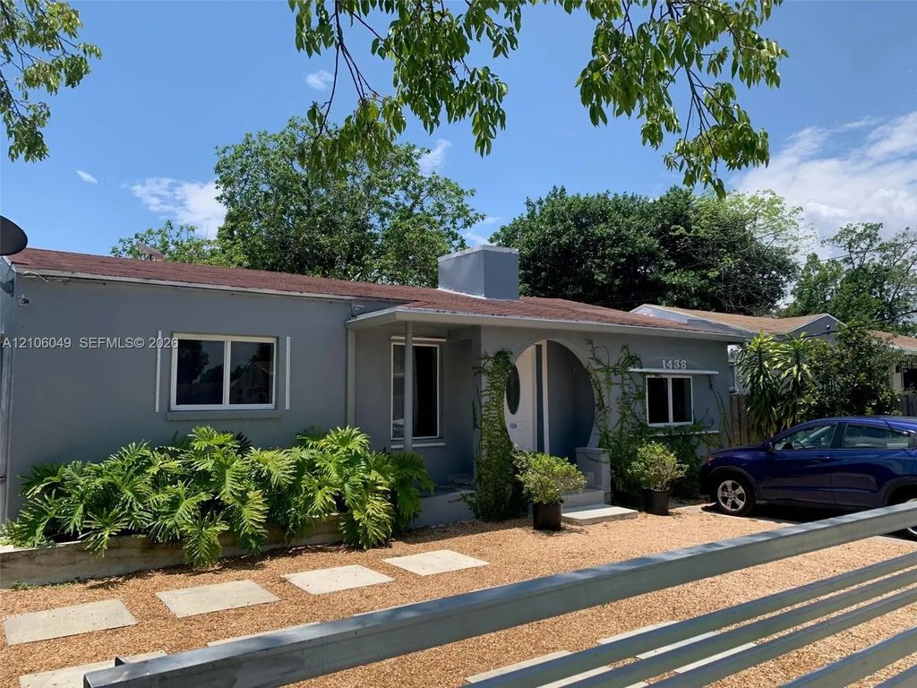 1438 Nw 27th Street, Miami