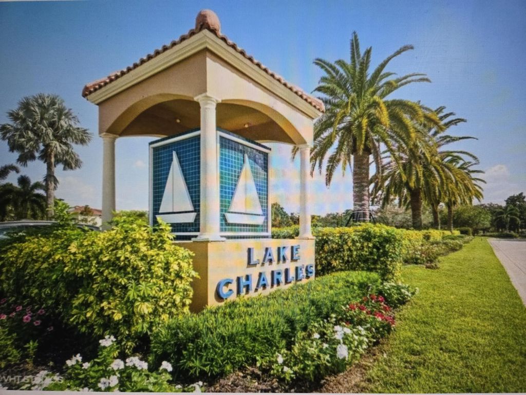 677 Sw Andros Circle, Port St. Lucie