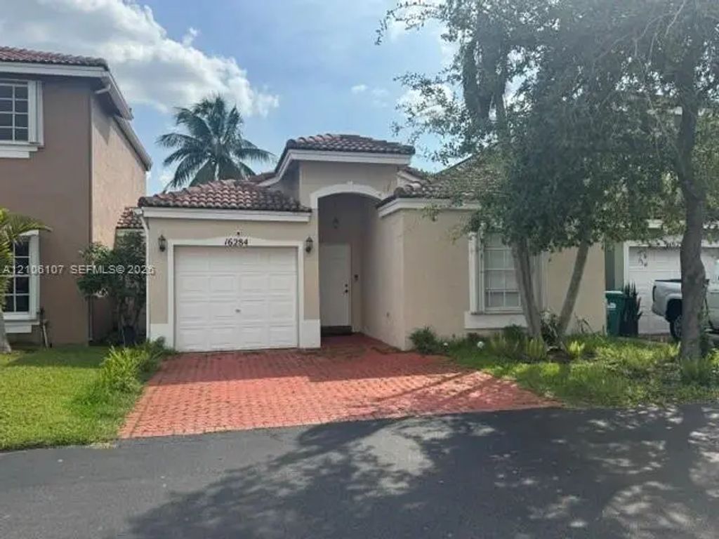 16284 Sw 100th Terrace, Miami